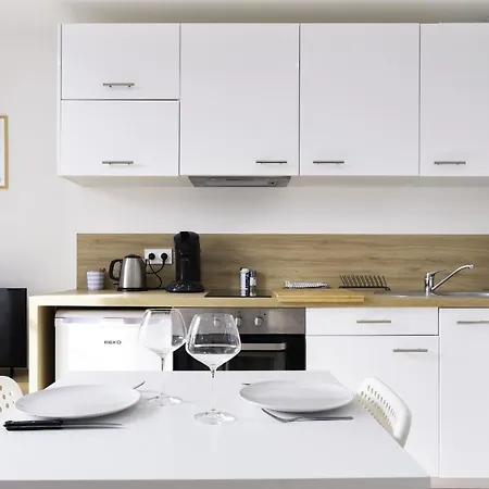 Apartman T2 - Centre - 003 Segré